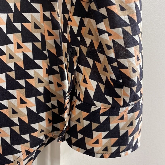 Talbots geometric blouse - Picture 3 of 3